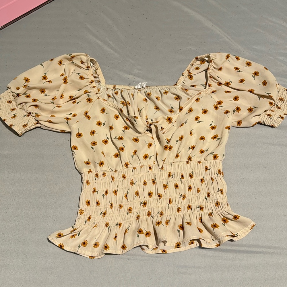Blouse / Size Small